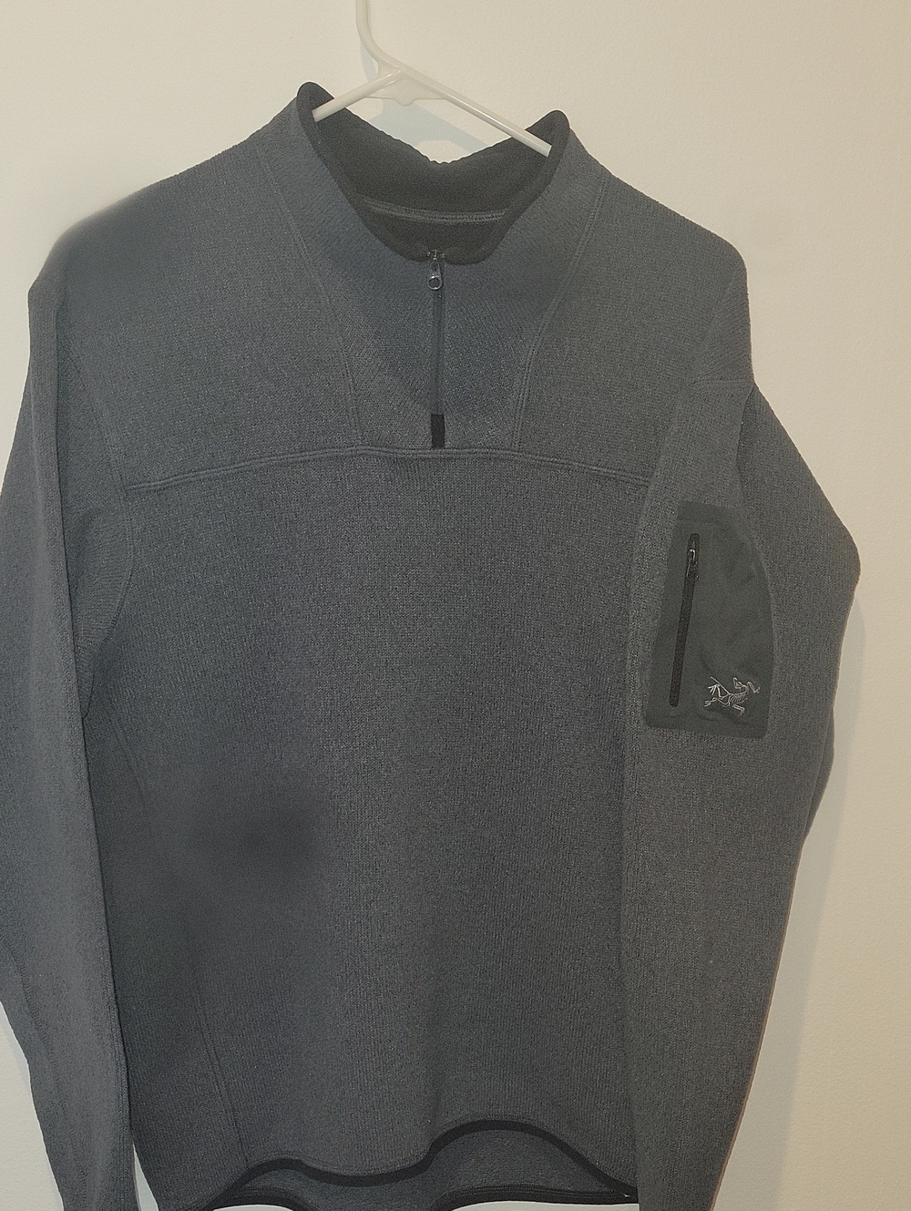 Arc'teryx Dark Gray Half-Zip Fleece Pullover